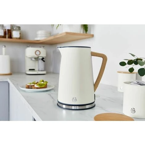 Swan 1.7L Nordic White Cordless Kettle 6 Swan 1.7L Nordic White Cordless Kettle - Image 4